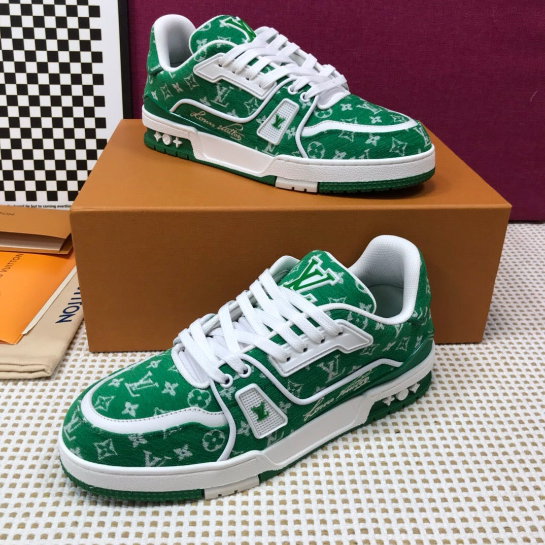 Louis Vuitton shoes Air Force one is popular in 2024(Green)