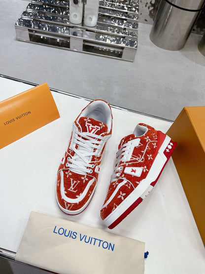 Louis Vuitton shoes Air Force one is popular in 2024