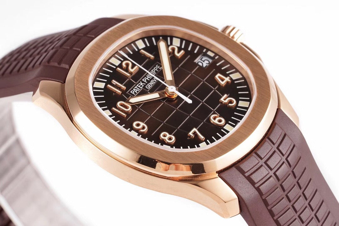 Patek Philippe AQUANAUT series 5167R-001