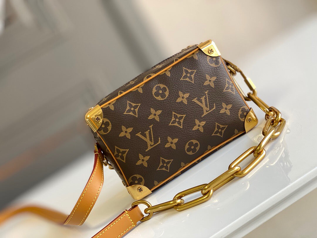 Louis Vuitton bag m68906