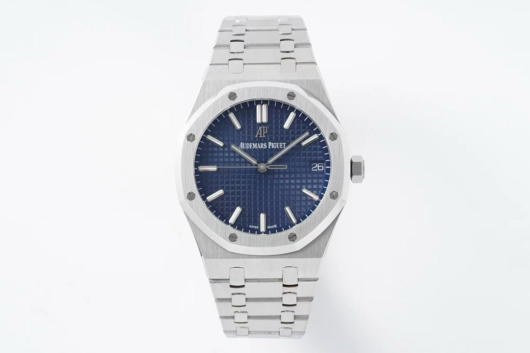 Audemars Piguet Royal Oak Series 15500ST.00.1220ST.01