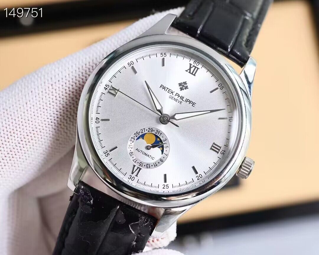 Patek Philippe men's watch． Watch moon phase series